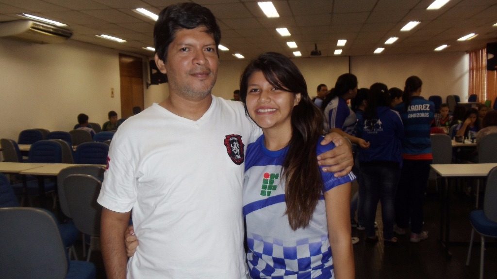 Aluna Karen Juliane e seu professor